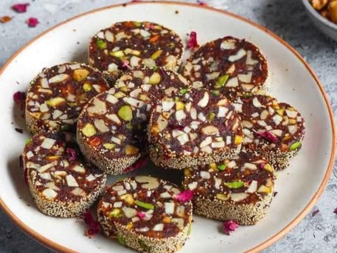 Dry Fruit and Dates Roll
