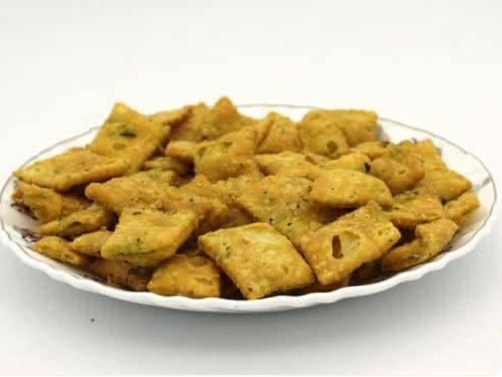Methi Para (24 oz box)