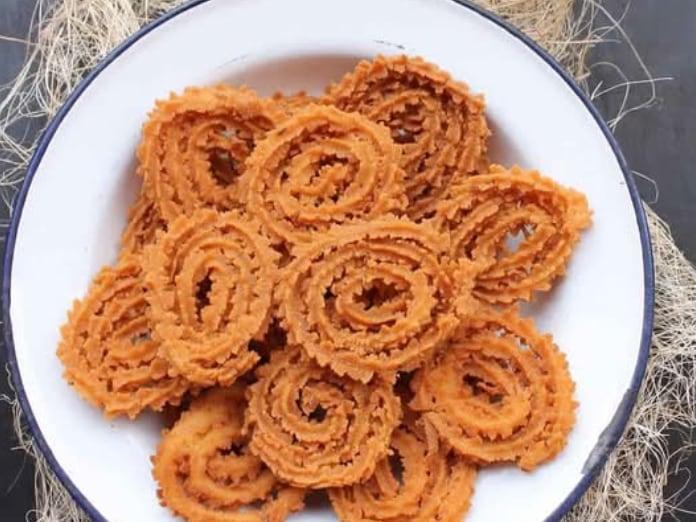 Wheat Gujarati Chakri (24 oz box)