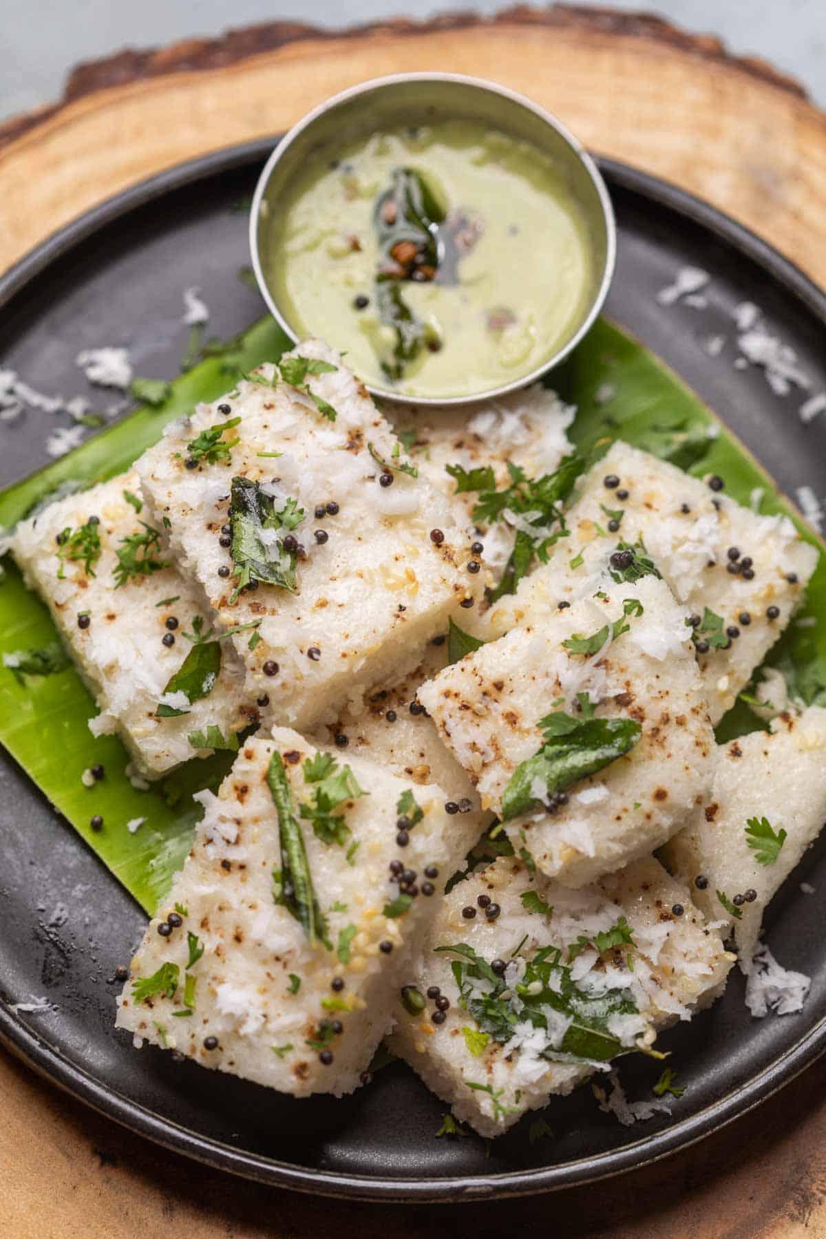 White Khatta Dhokla